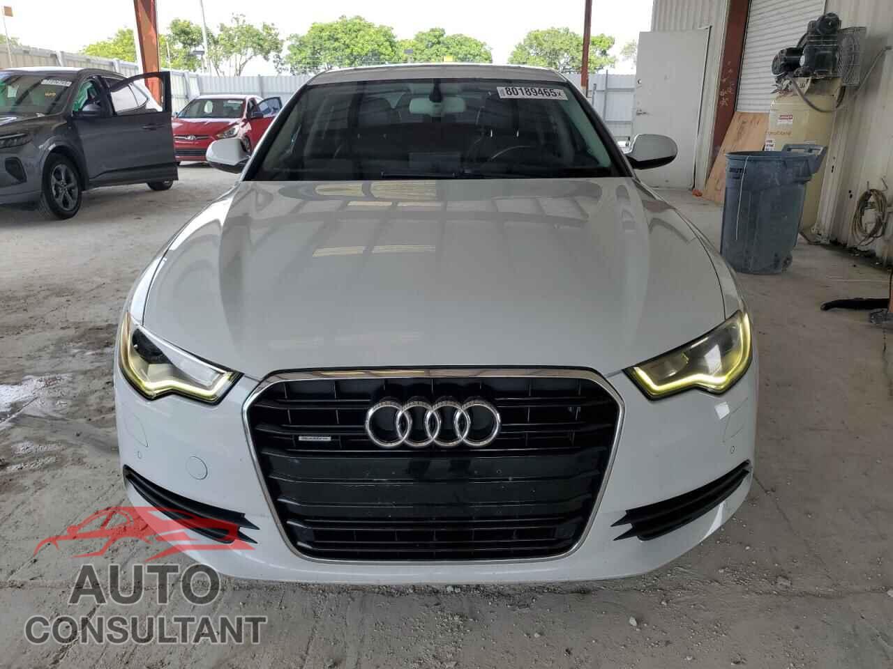 AUDI A6 2014 - WAUGFAFC8EN061740