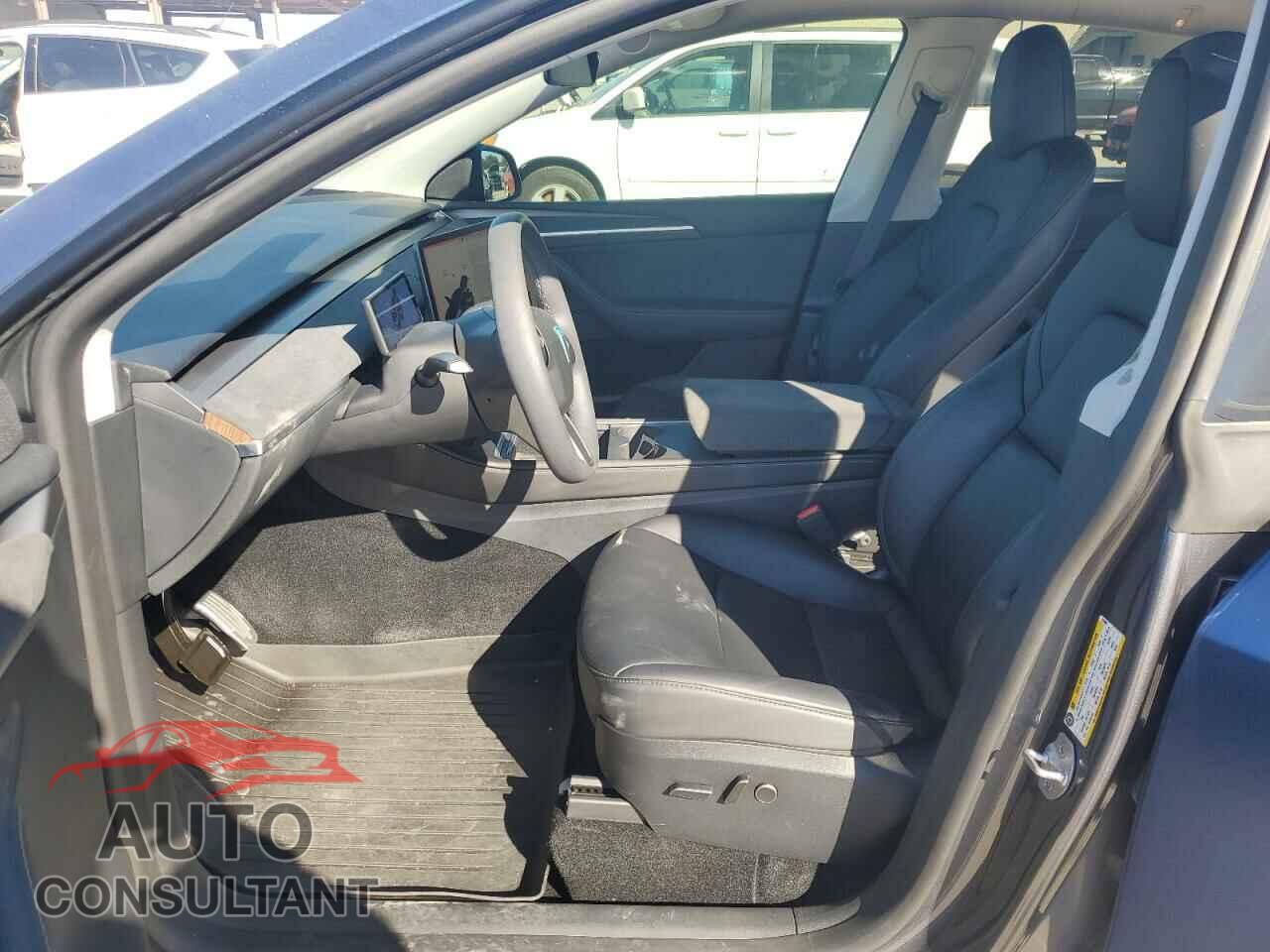TESLA MODEL Y 2023 - 7SAYGDEE4PF873887