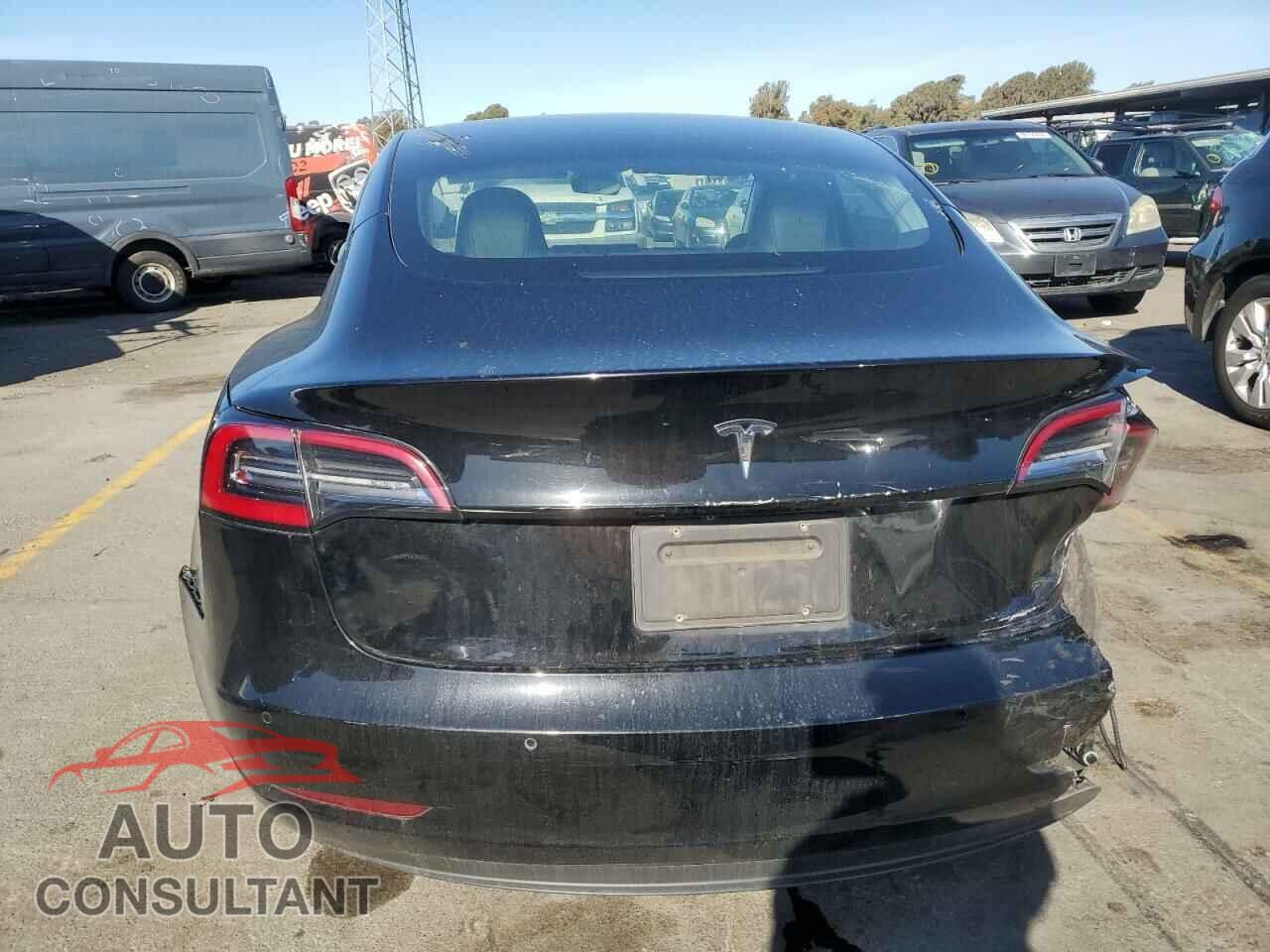 TESLA MODEL 3 2020 - 5YJ3E1EB8LF599945