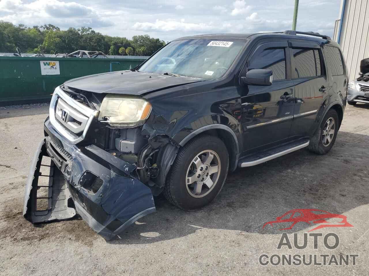 HONDA PILOT 2011 - 5FNYF4H90BB004615