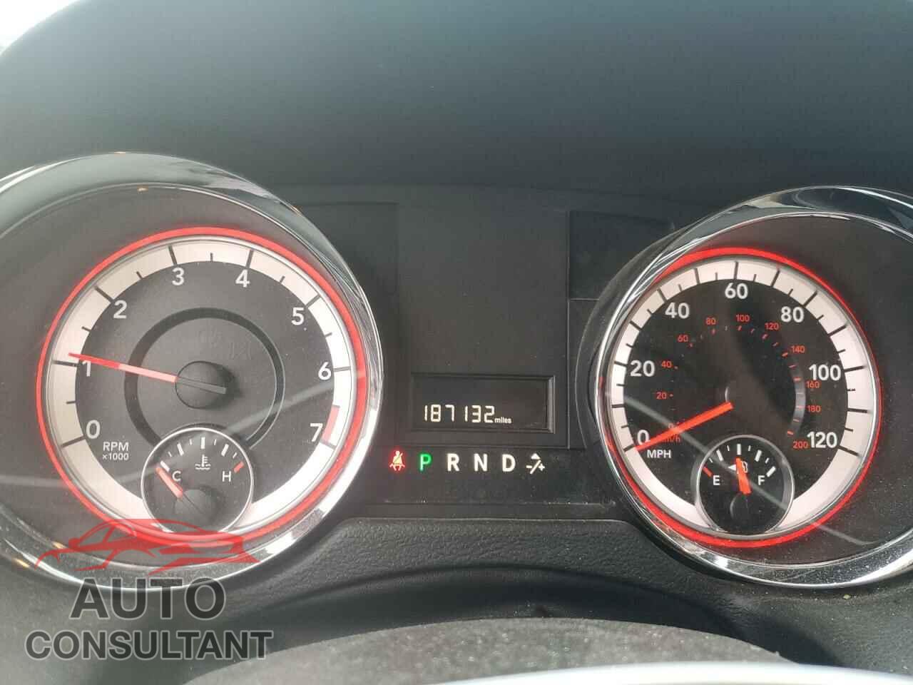 DODGE CARAVAN 2018 - 2C4RDGCG4JR206801