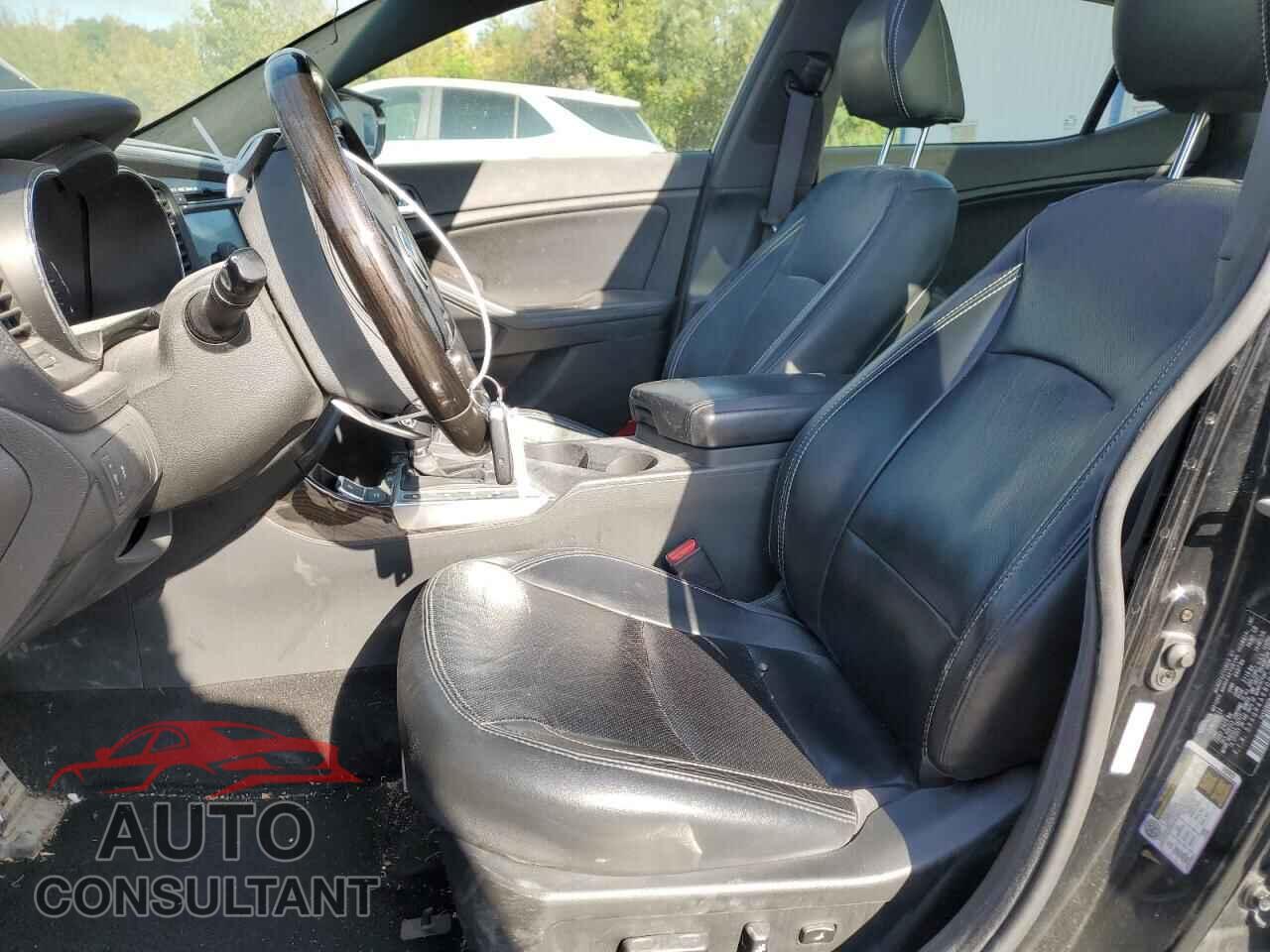 KIA OPTIMA 2013 - 5XXGR4A68DG096141