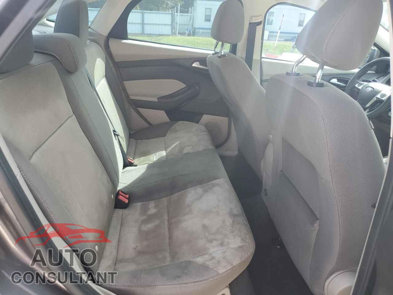 FORD FOCUS 2012 - 1FAHP3F26CL288009