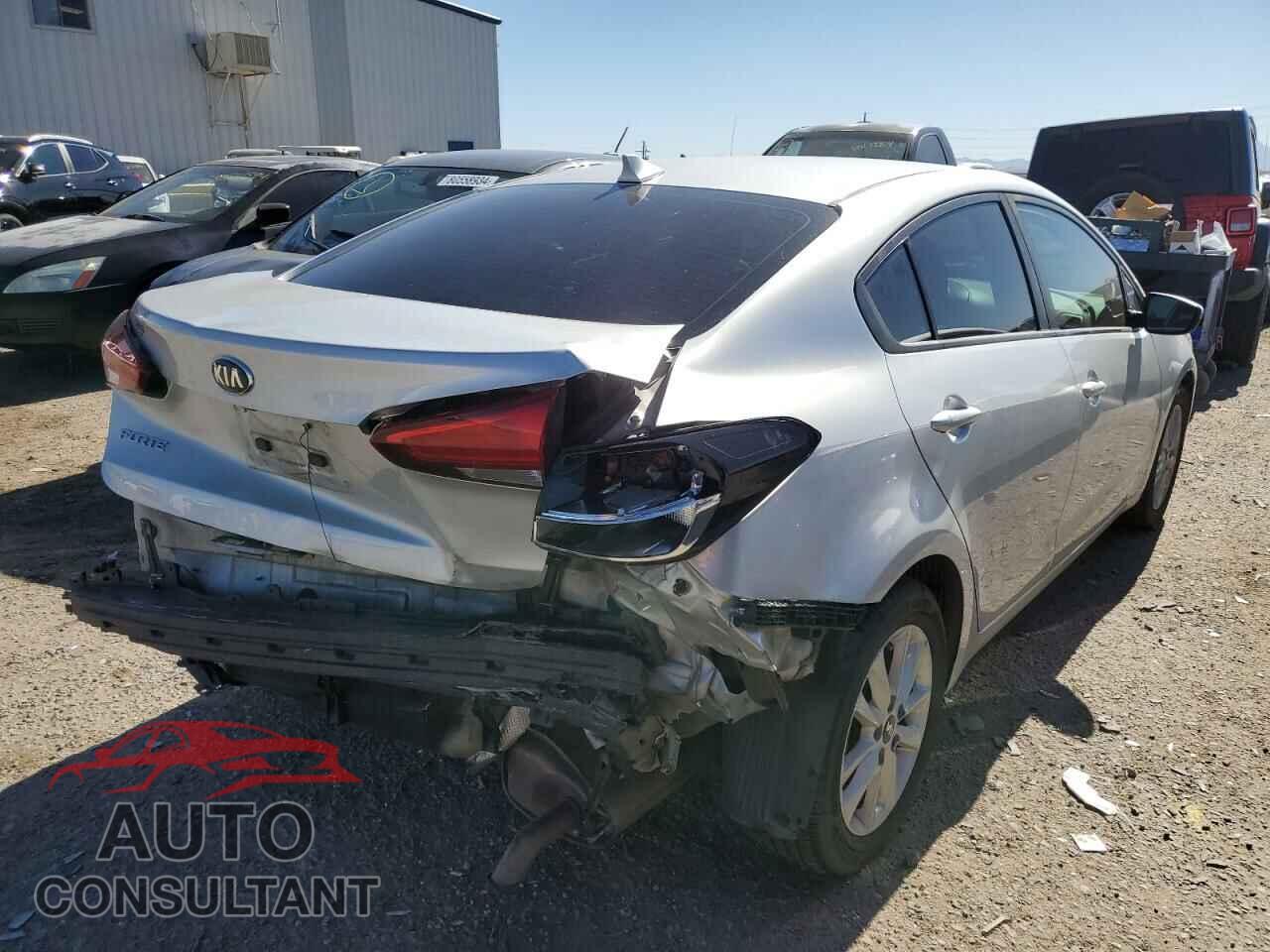 KIA FORTE 2017 - 3KPFL4A74HE117684