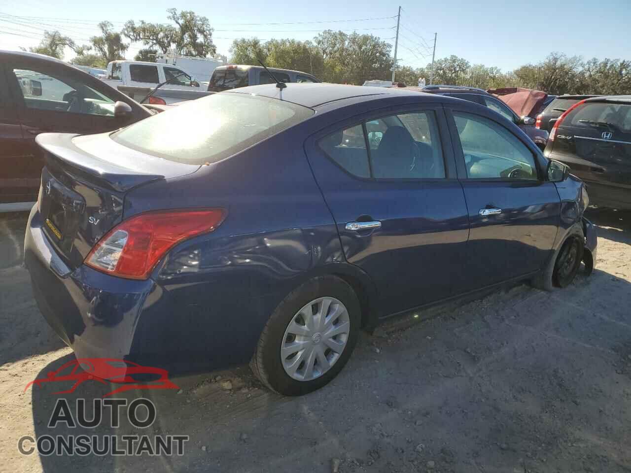 NISSAN VERSA 2019 - 3N1CN7AP2KL868268