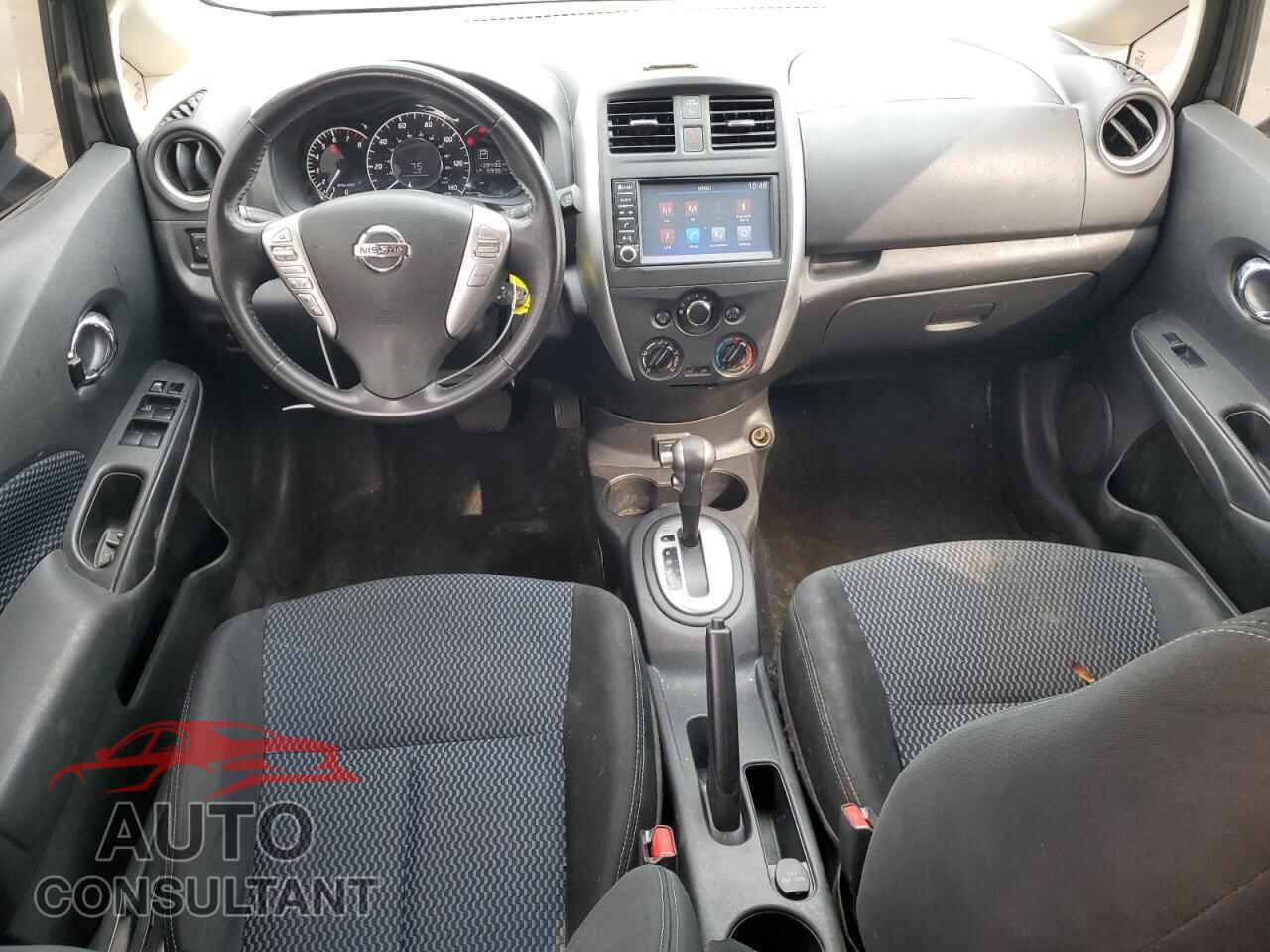 NISSAN VERSA 2019 - 3N1CE2CP3KL353893