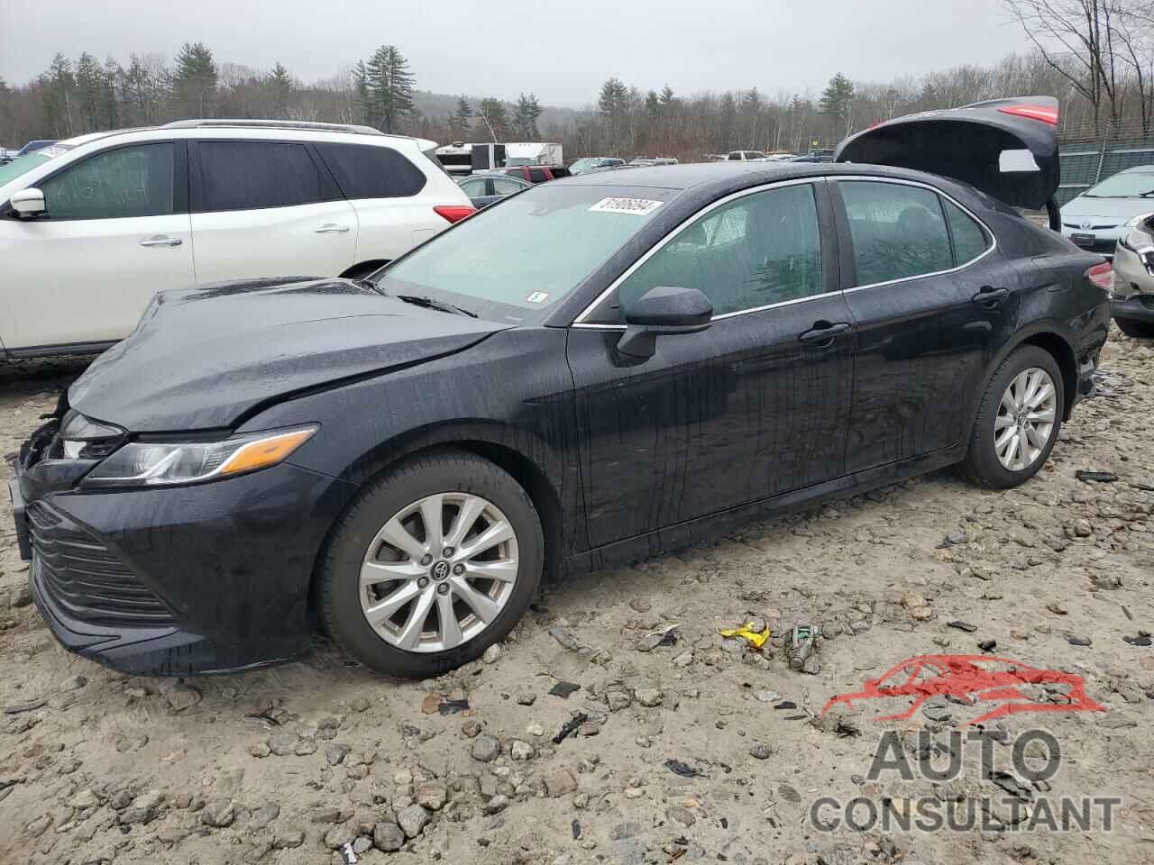 TOYOTA CAMRY 2018 - 4T1B11HK9JU103229