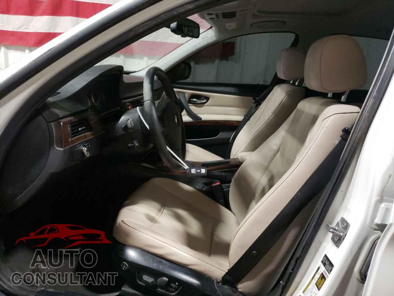 BMW 3 SERIES 2011 - WBAPH5C56BF094071