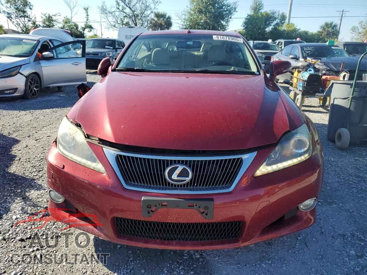 LEXUS IS 2011 - JTHFE2C28B2506895