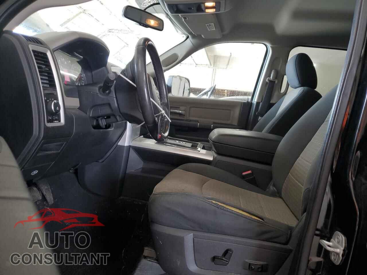 DODGE RAM 1500 2012 - 1C6RD7GT0CS284122
