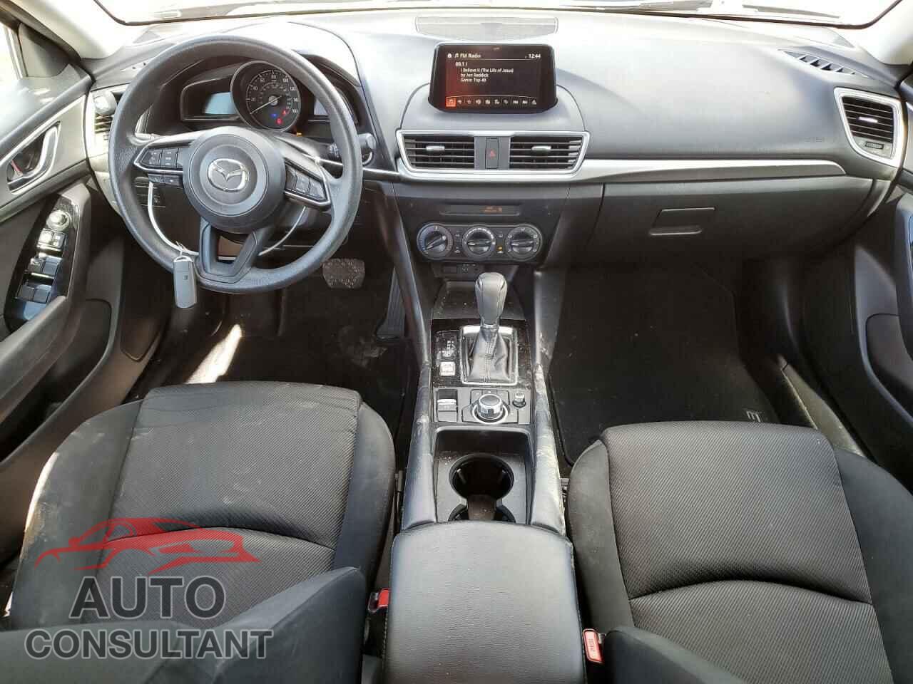 MAZDA 3 2017 - 3MZBN1U75HM126688
