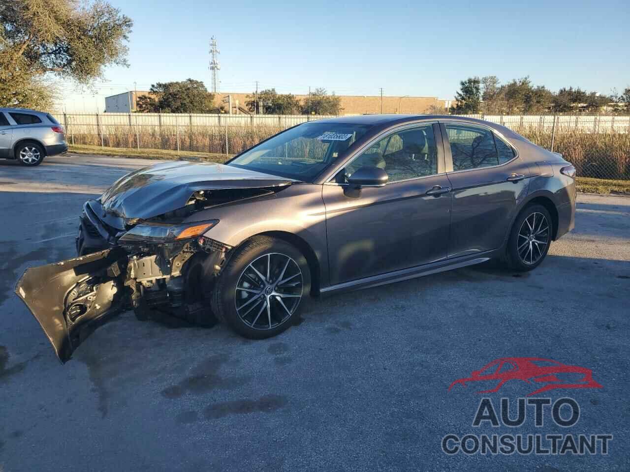 TOYOTA CAMRY 2023 - 4T1G11AK0PU739112