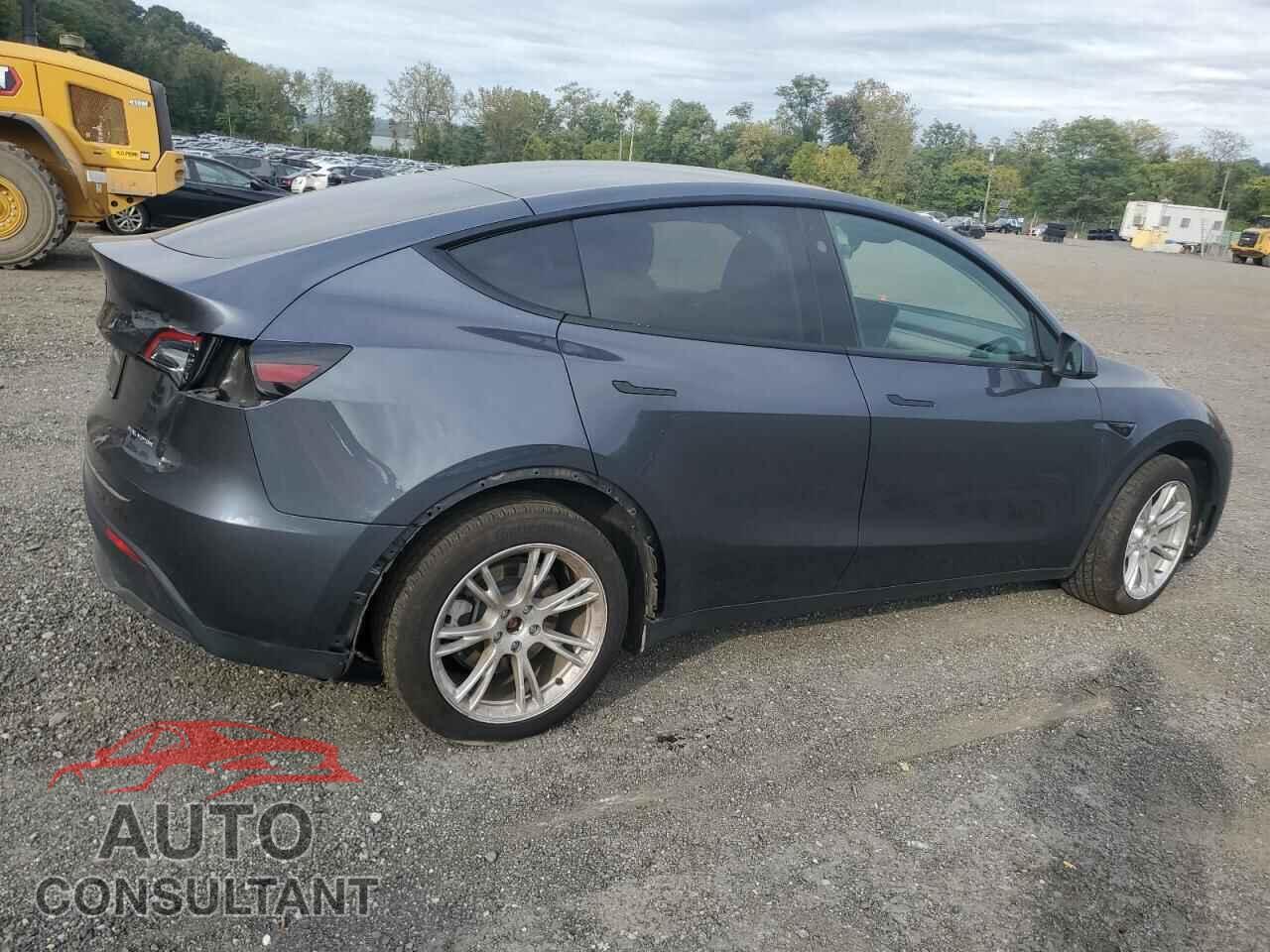 TESLA MODEL Y 2023 - 7SAYGDEE3PF848334