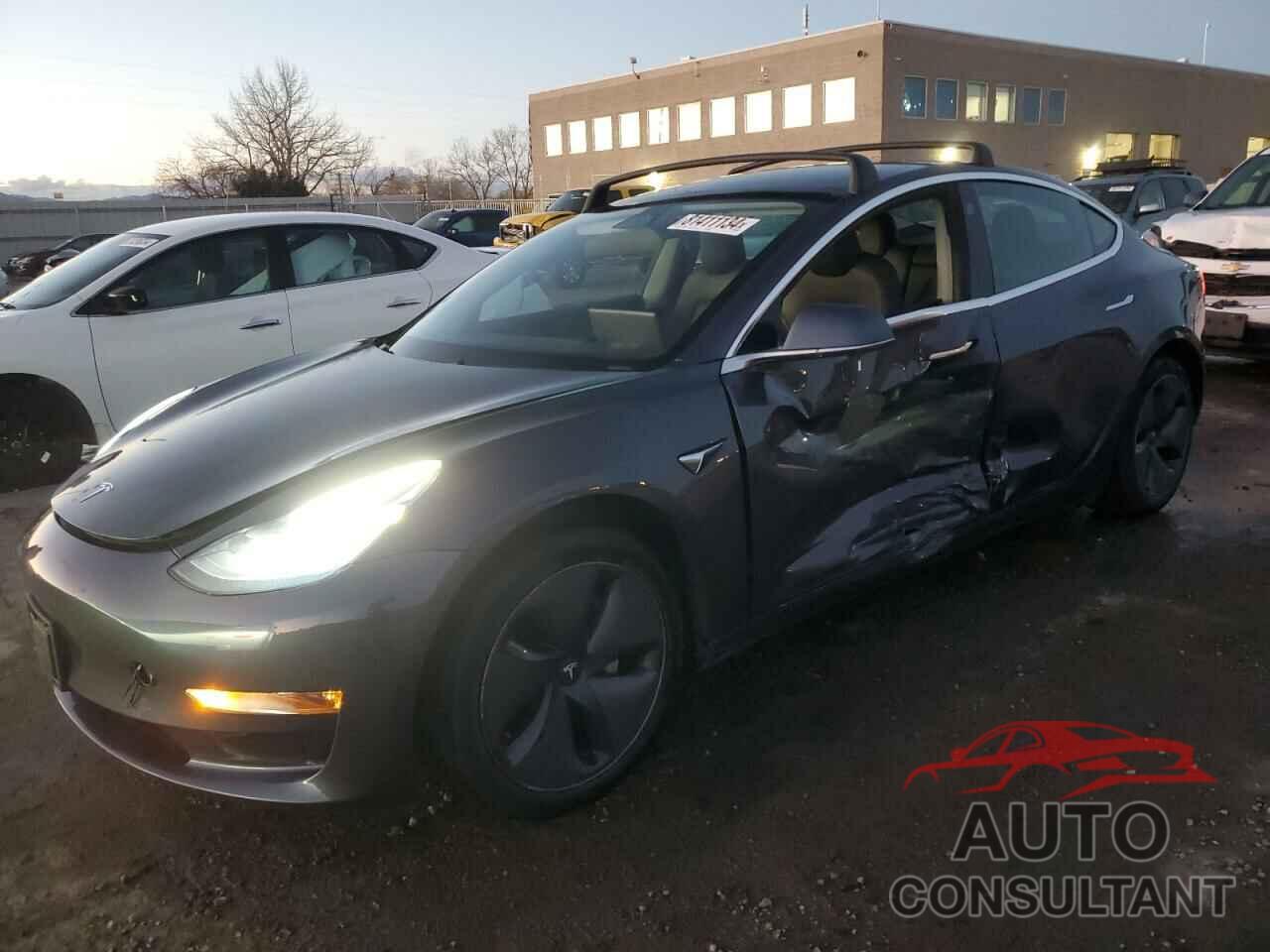 TESLA MODEL 3 2020 - 5YJ3E1EB7LF800847