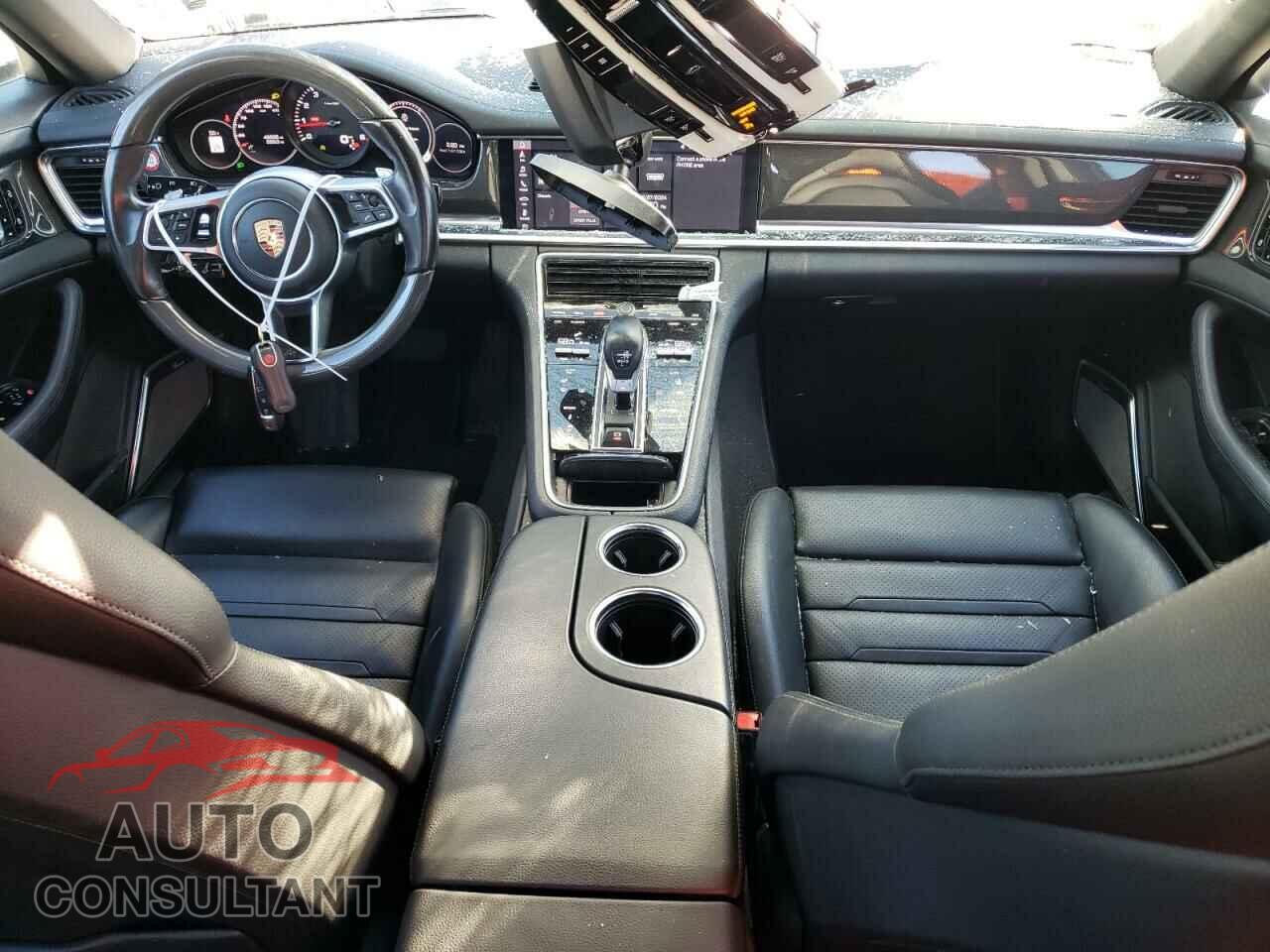 PORSCHE PANAMERA 2020 - WP0AA2A7XLL103843