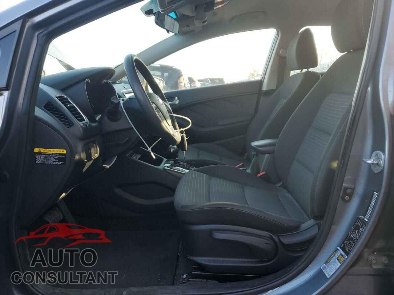 KIA FORTE 2017 - 3KPFL4A73HE091532