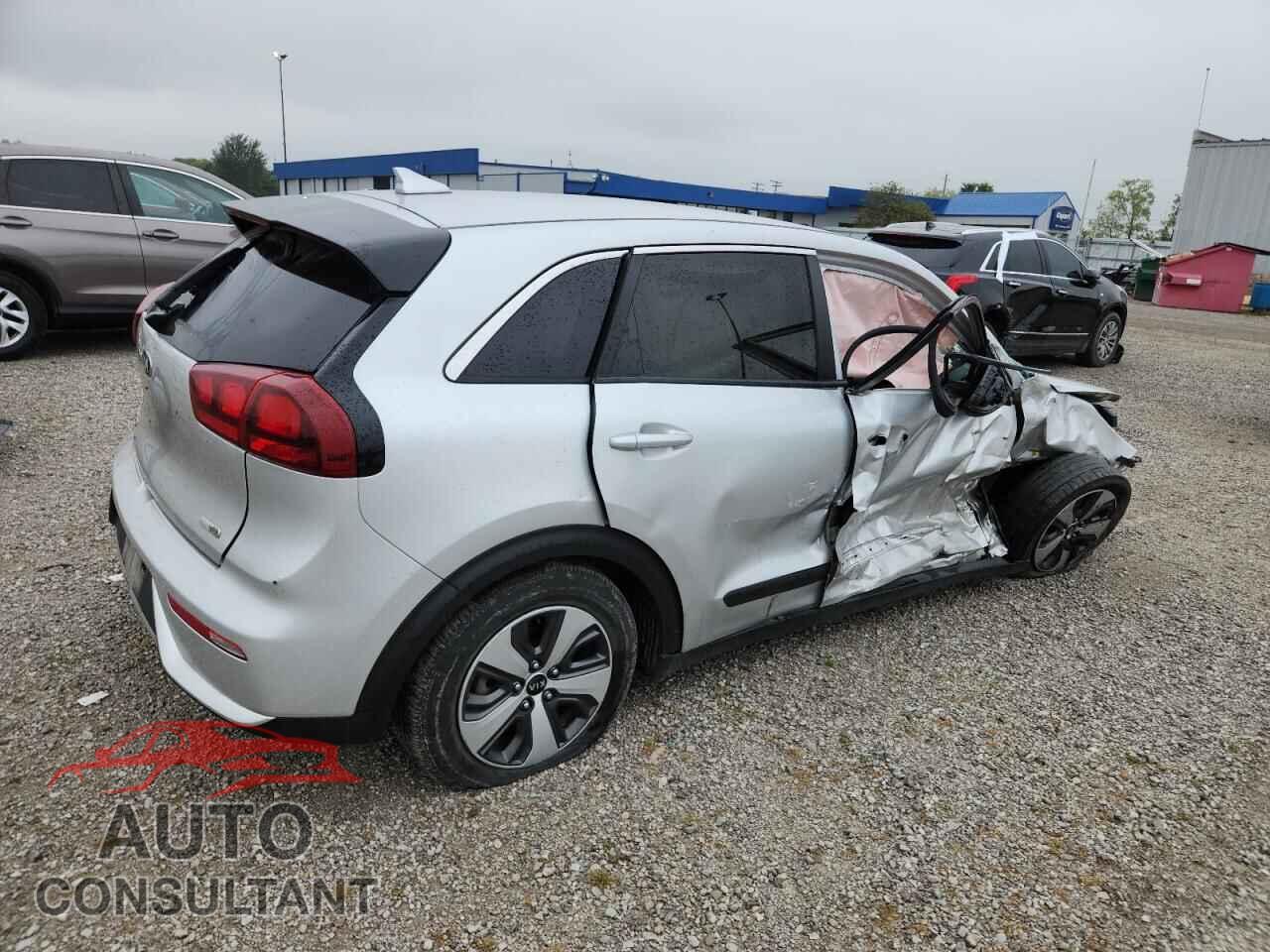 KIA NIRO 2017 - KNDCB3LC3H5051134