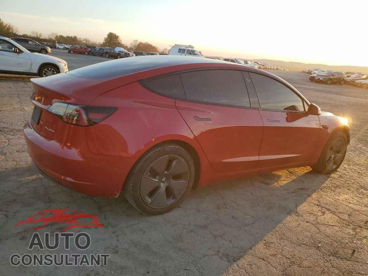 TESLA MODEL 3 2021 - 5YJ3E1EB9MF858346