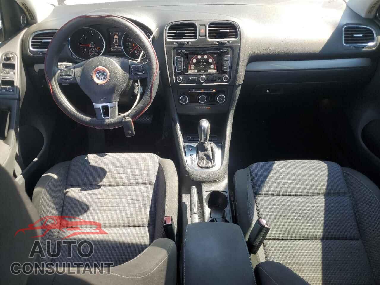 VOLKSWAGEN GOLF 2013 - WVWDM7AJ3DW036662
