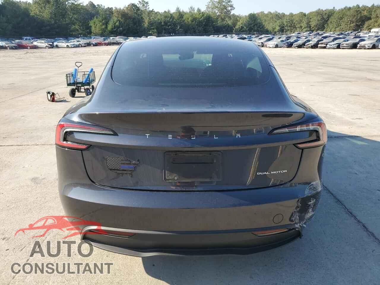 TESLA MODEL 3 2024 - 5YJ3E1EBXRF811950