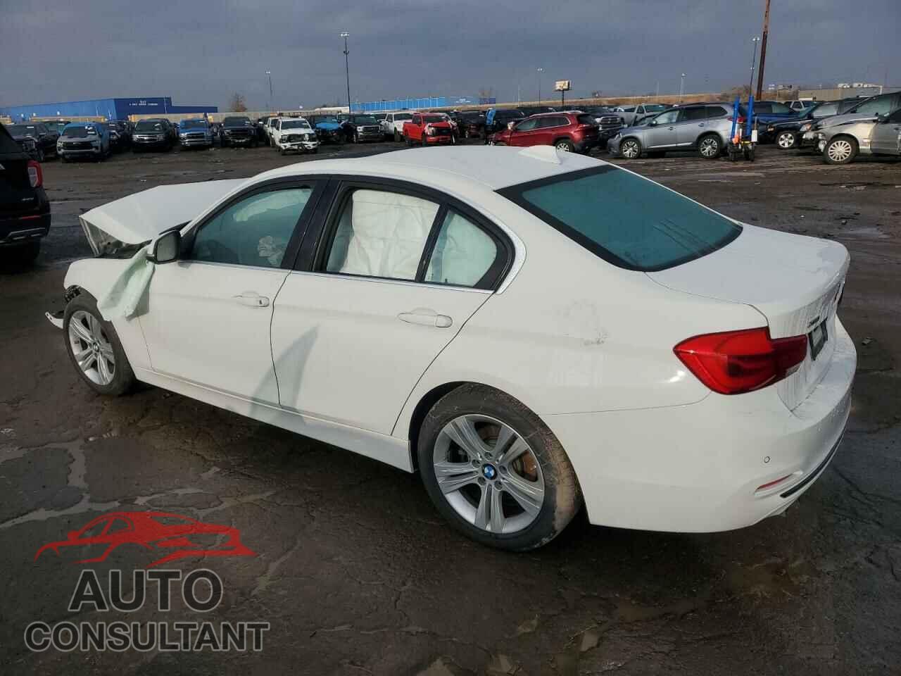 BMW 3 SERIES 2017 - WBA8D9C39HA011860