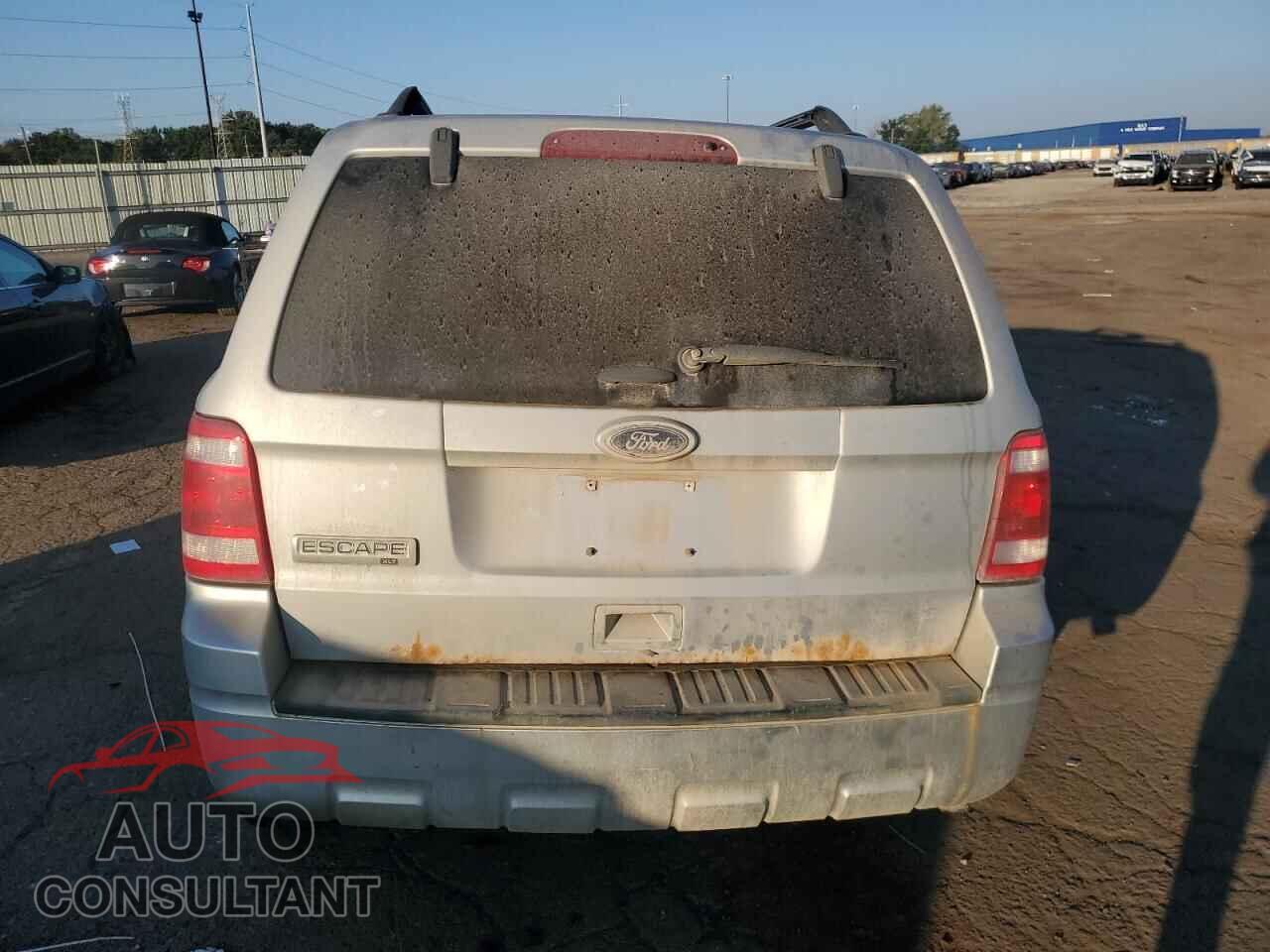 FORD ESCAPE 2011 - 1FMCU0D78BKB45508