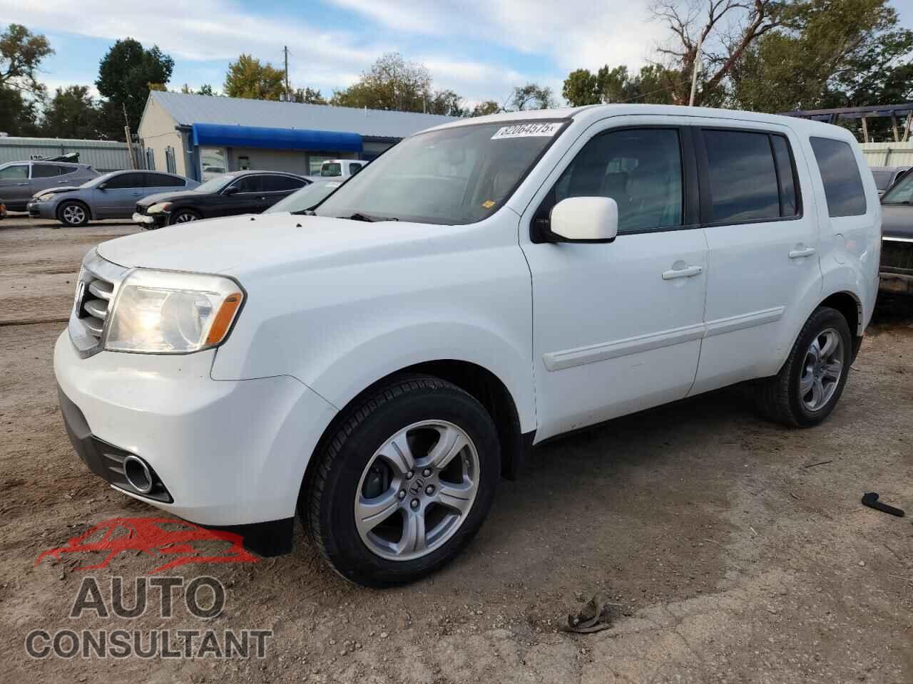 HONDA PILOT 2014 - 5FNYF4H57EB014432