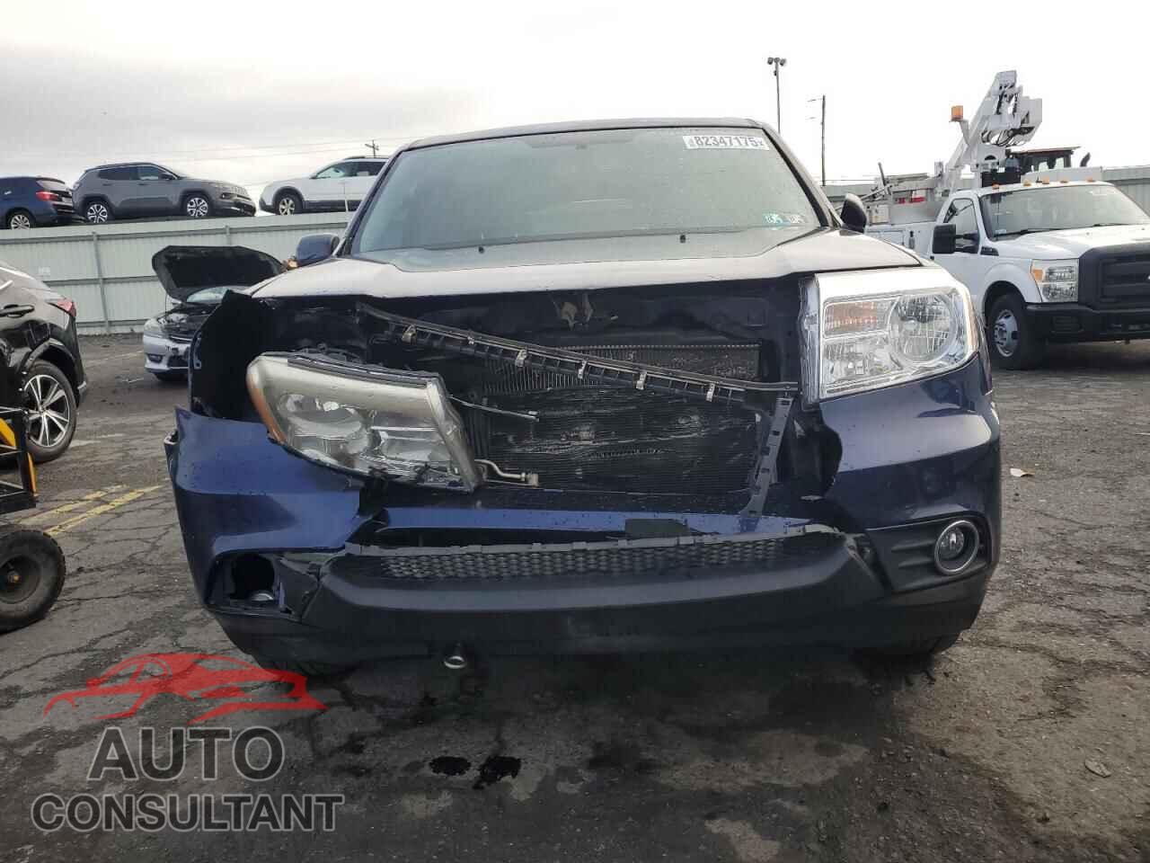 HONDA PILOT 2013 - 5FNYF4H53DB005807