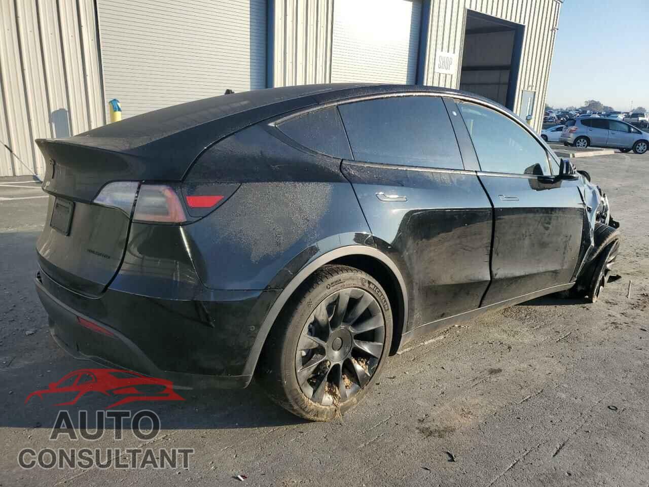 TESLA MODEL Y 2020 - 5YJYGDEE0LF018286