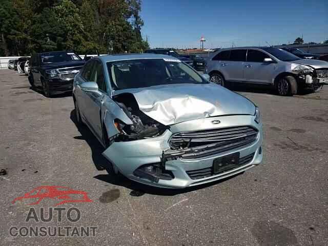 FORD FUSION 2013 - 3FA6P0LU5DR241519