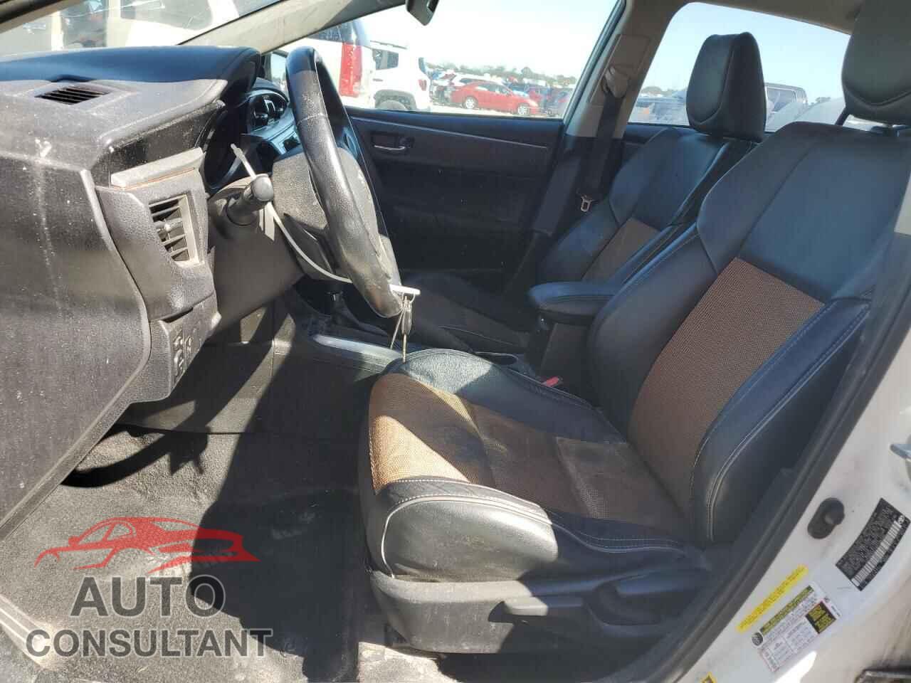 TOYOTA COROLLA 2016 - 5YFBURHE2GP406380