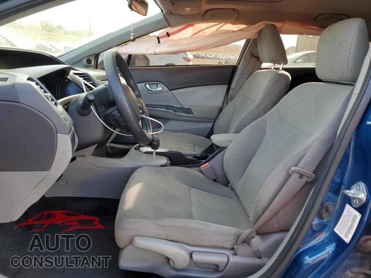 HONDA CIVIC 2012 - 2HGFB2F88CH505671