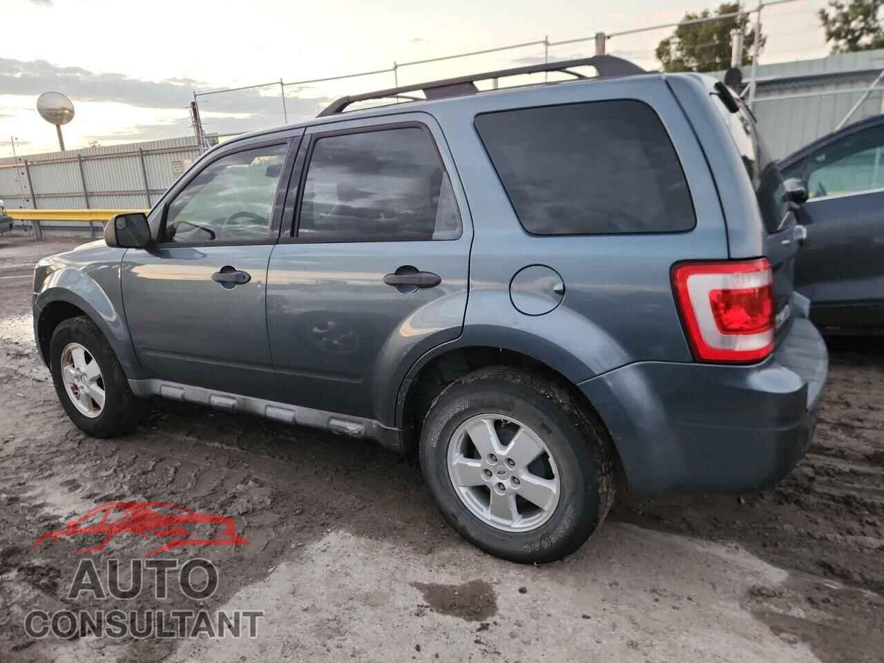 FORD ESCAPE 2011 - 1FMCU0C71BKB24405