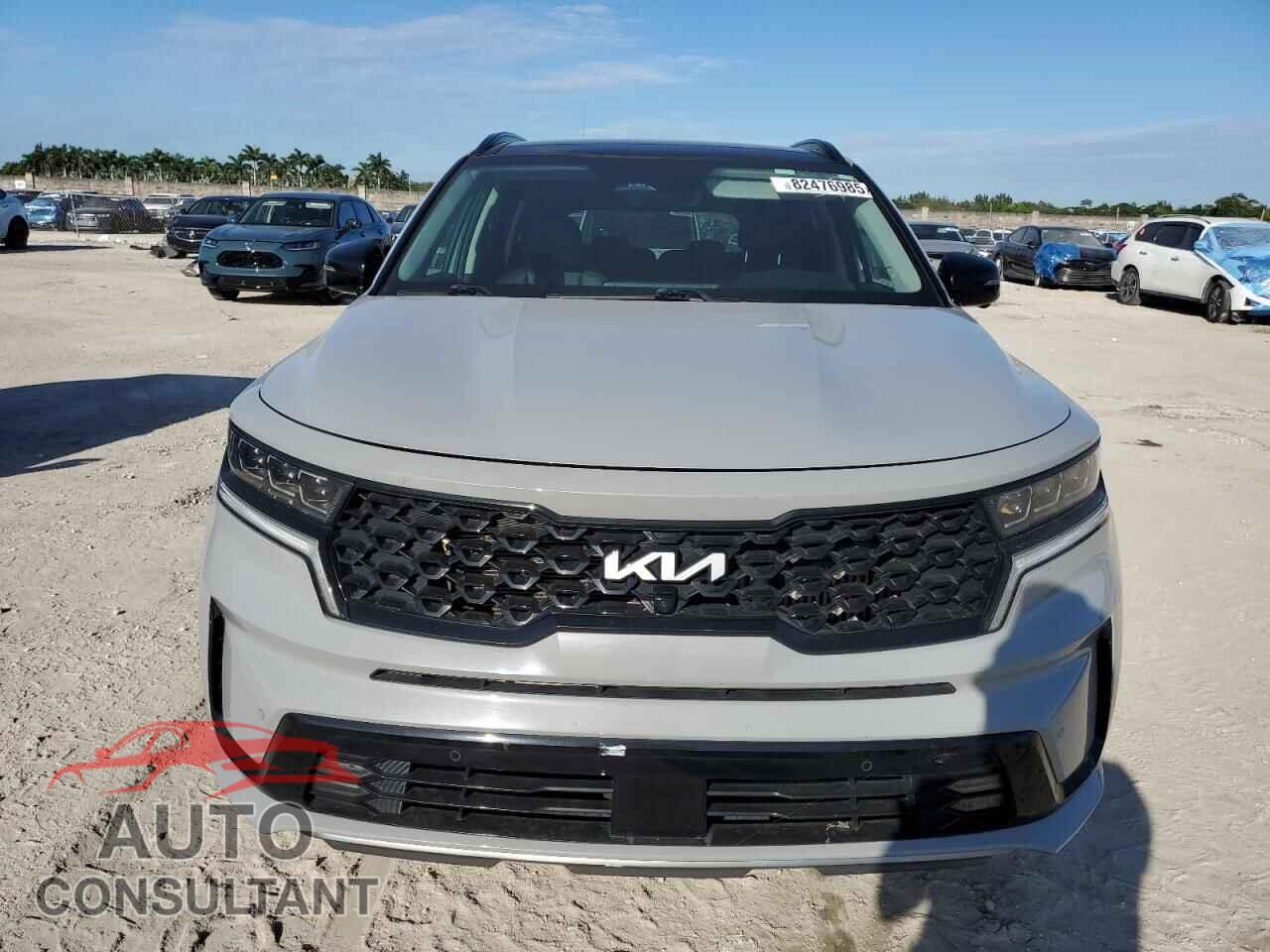 KIA SORENTO 2022 - 5XYRK4LF0NG090048