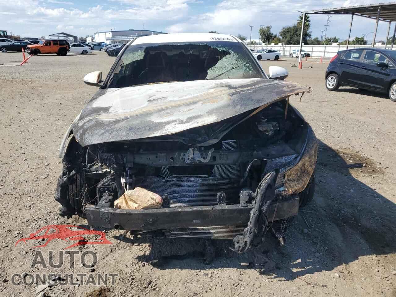 KIA OPTIMA 2017 - KNAGT4LC3H5008611
