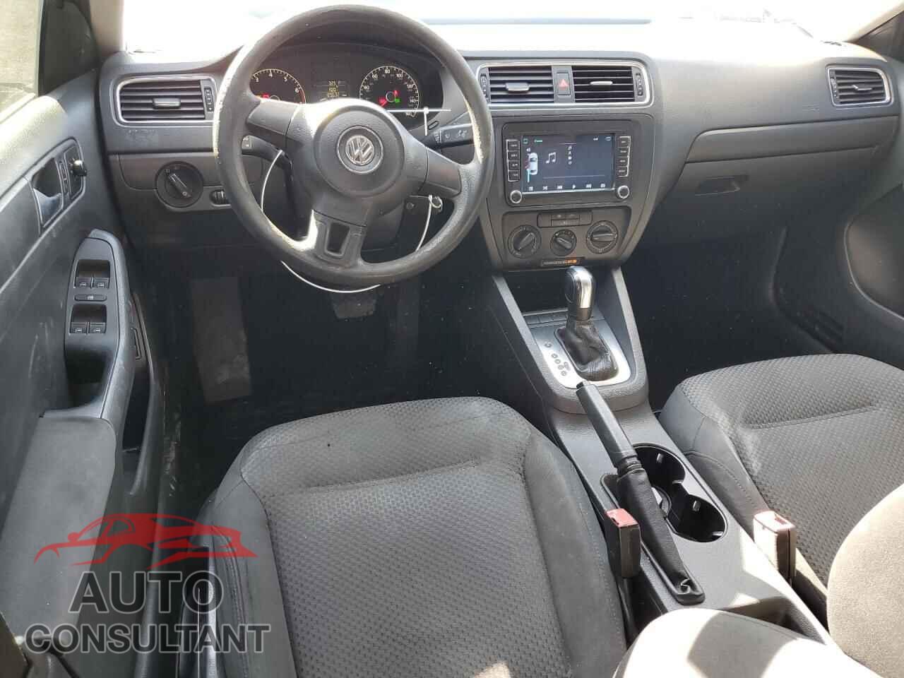 VOLKSWAGEN JETTA 2012 - 3VW2K7AJ3CM408879