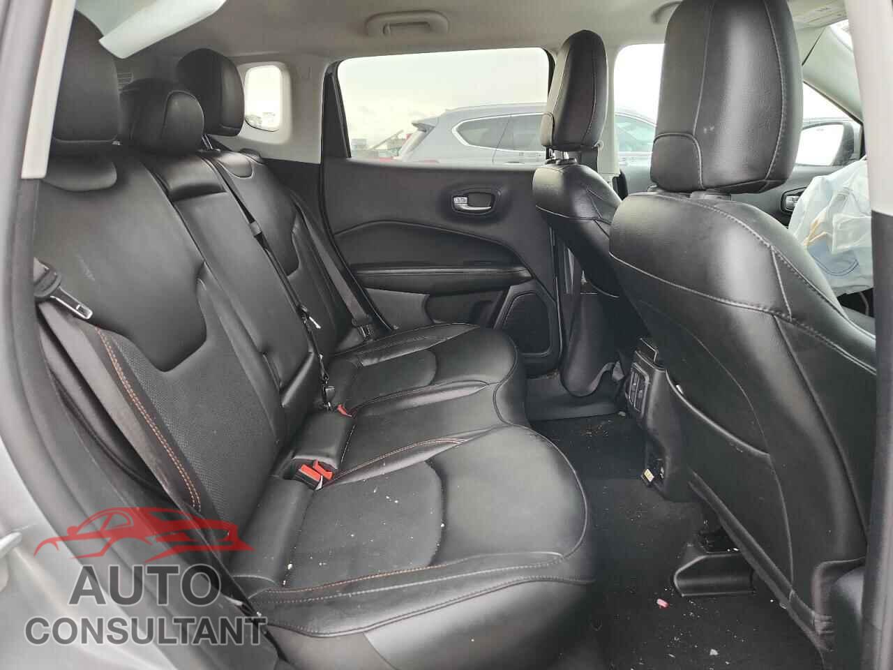 JEEP COMPASS 2020 - 3C4NJDCB0LT244682