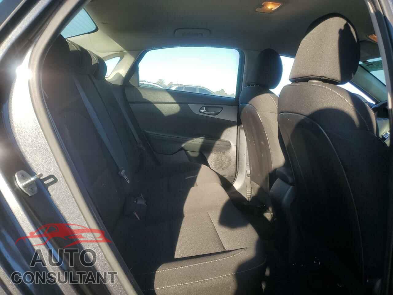 KIA FORTE 2020 - 3KPF24AD7LE185785