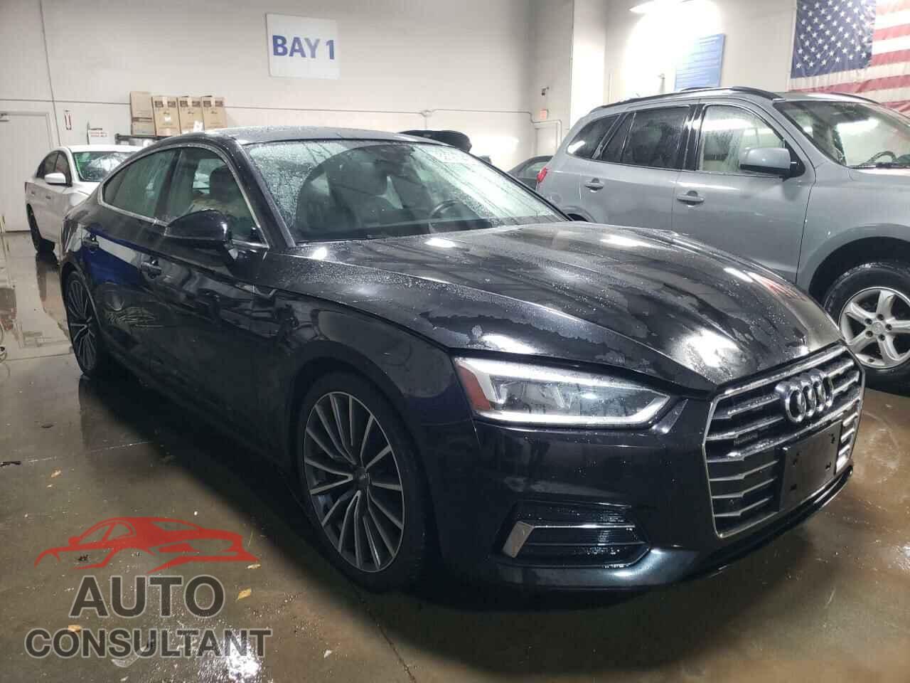 AUDI A5 2019 - WAUBNCF59KA003973