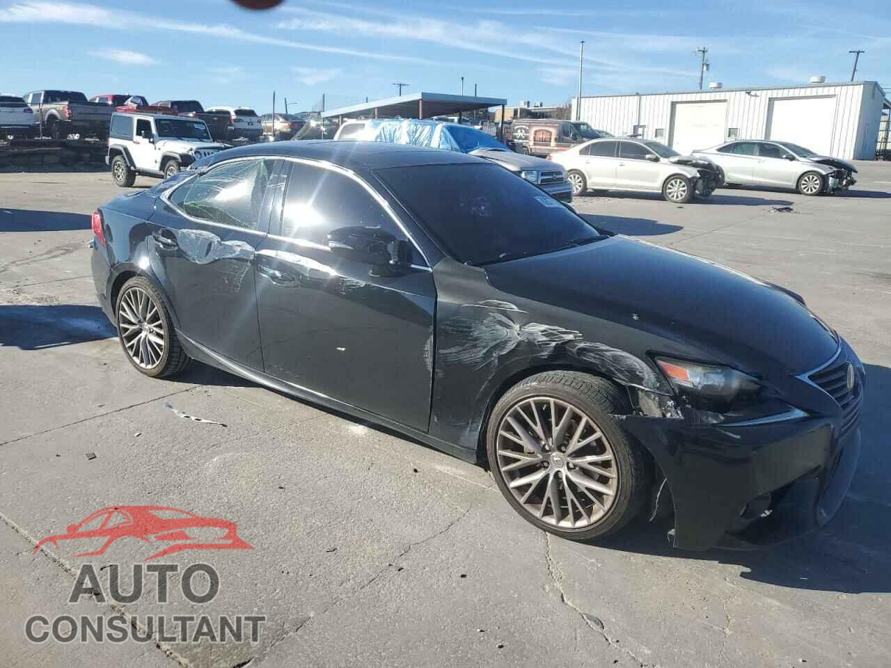 LEXUS IS 2014 - JTHBF1D24E5011326
