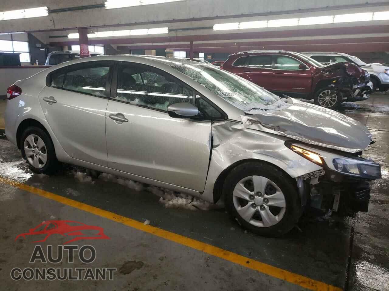 KIA FORTE 2017 - 3KPFK4A74HE059322