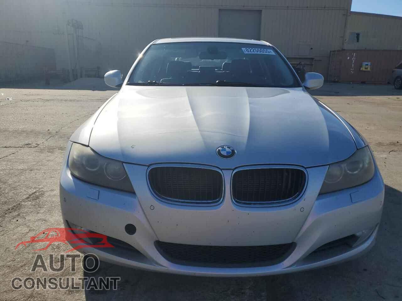 BMW 3 SERIES 2011 - WBAPH7G54BNN06693