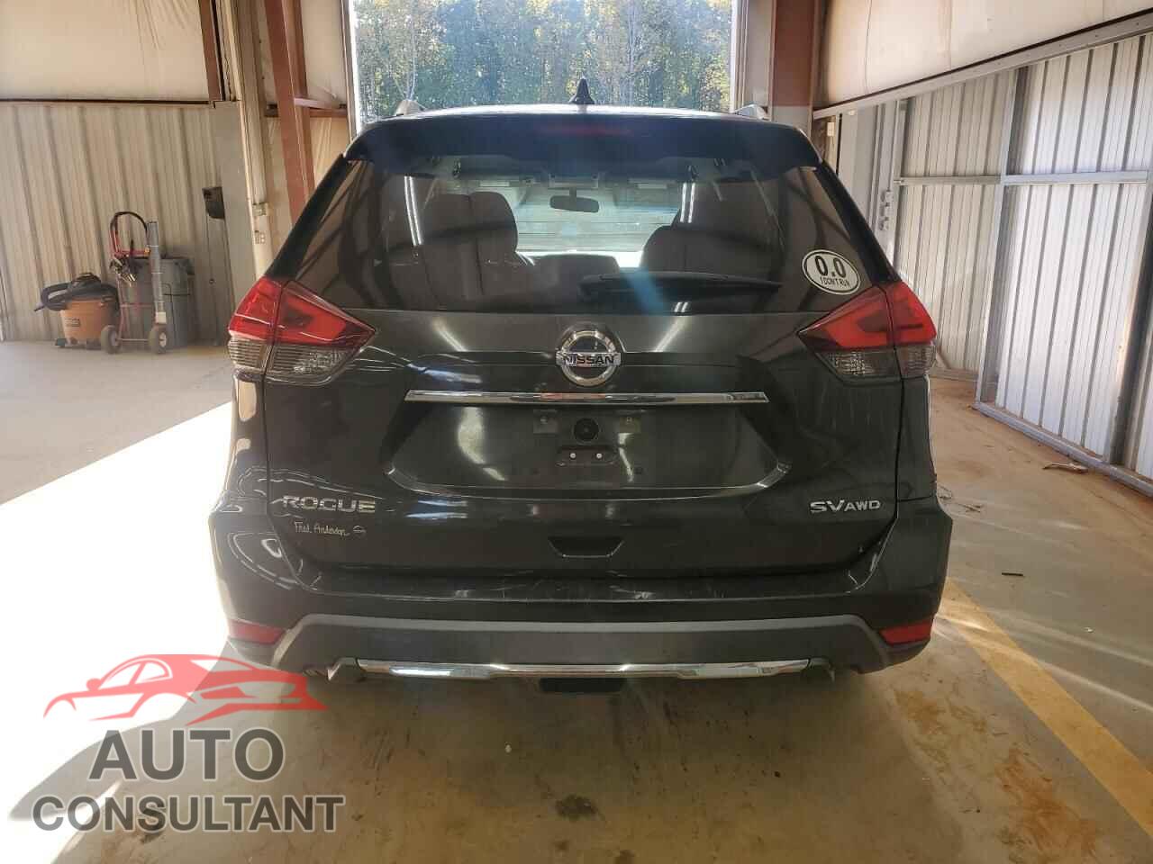 NISSAN ROGUE 2017 - KNMAT2MVXHP507312