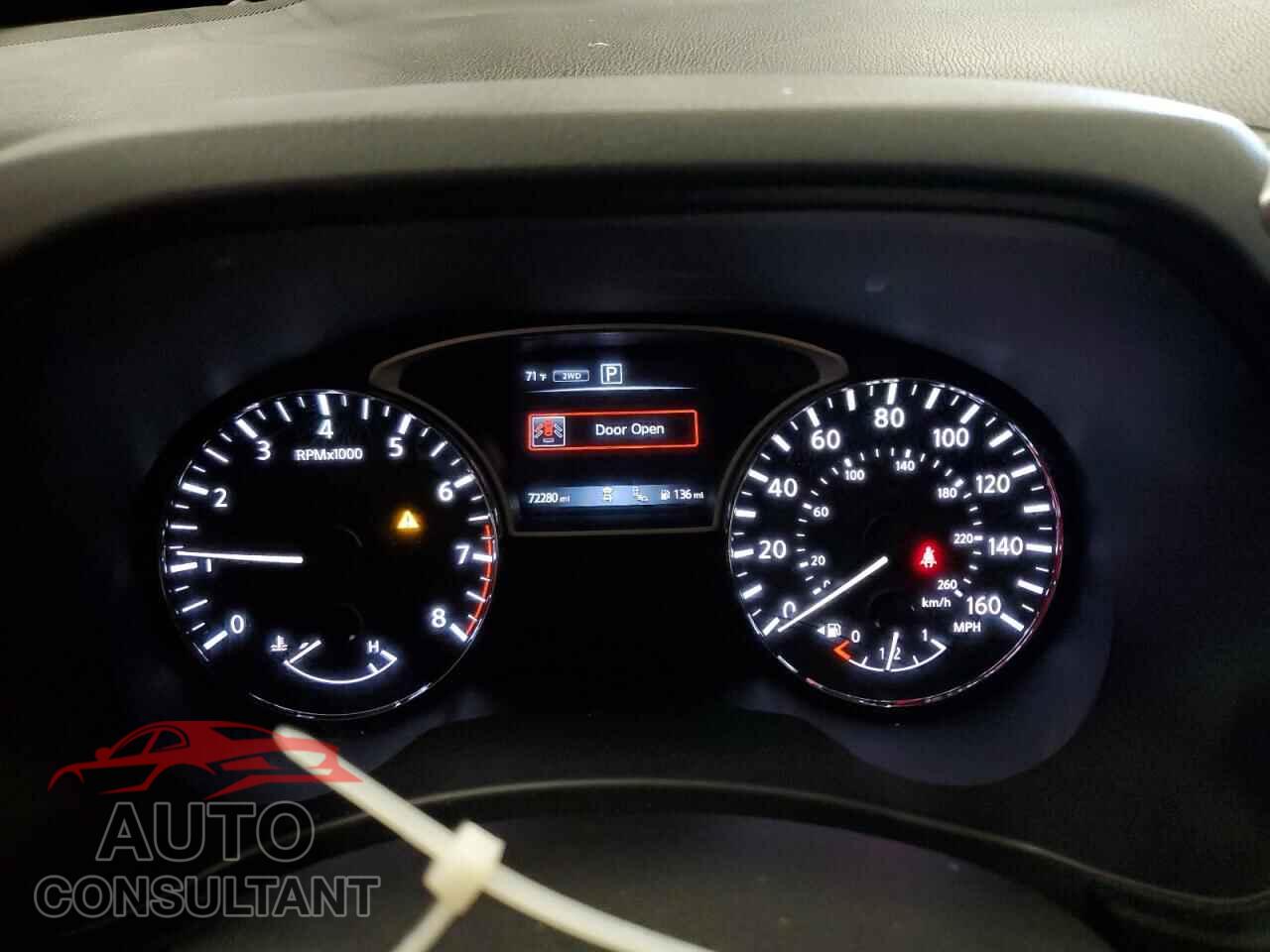 NISSAN PATHFINDER 2020 - 5N1DR2CM4LC619345
