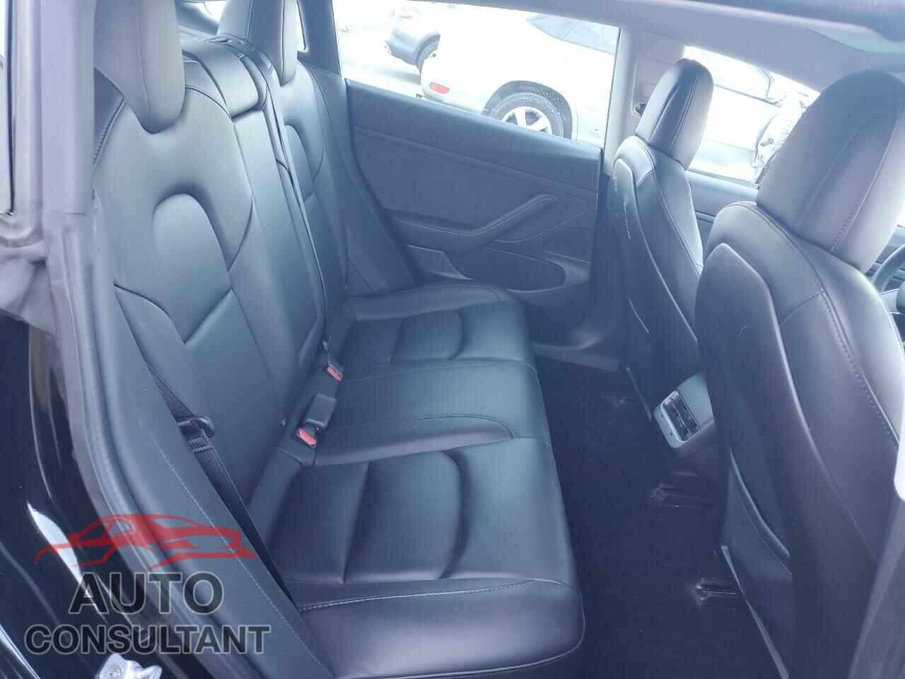TESLA MODEL 3 2020 - 5YJ3E1EAXLF611231