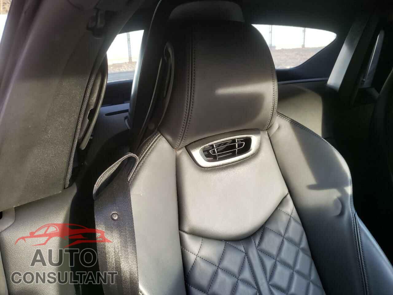 AUDI TT 2016 - TRUT5CFV2G1027567