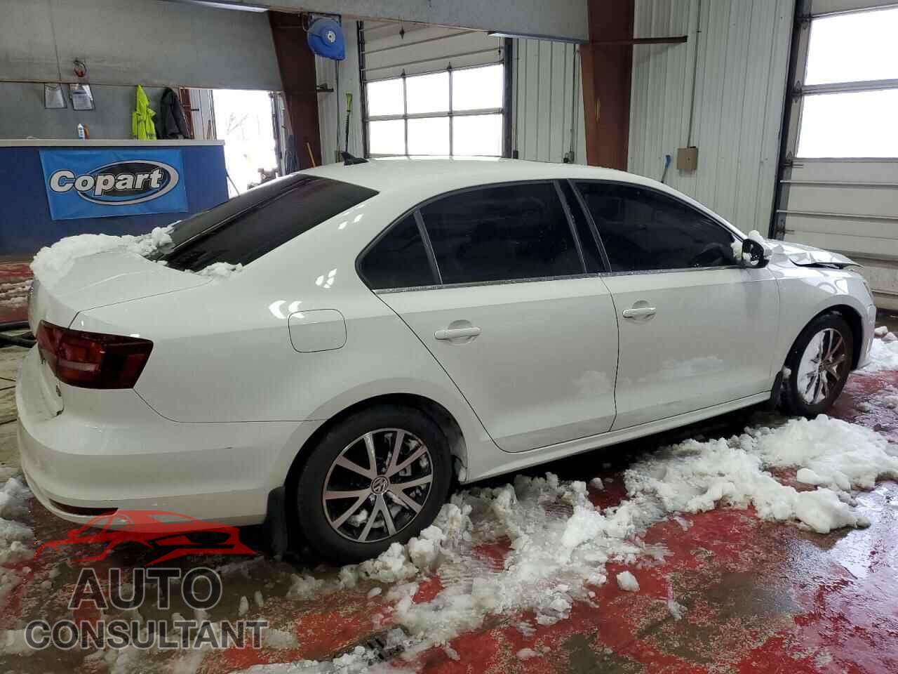 VOLKSWAGEN JETTA 2017 - 3VWDB7AJ2HM204123