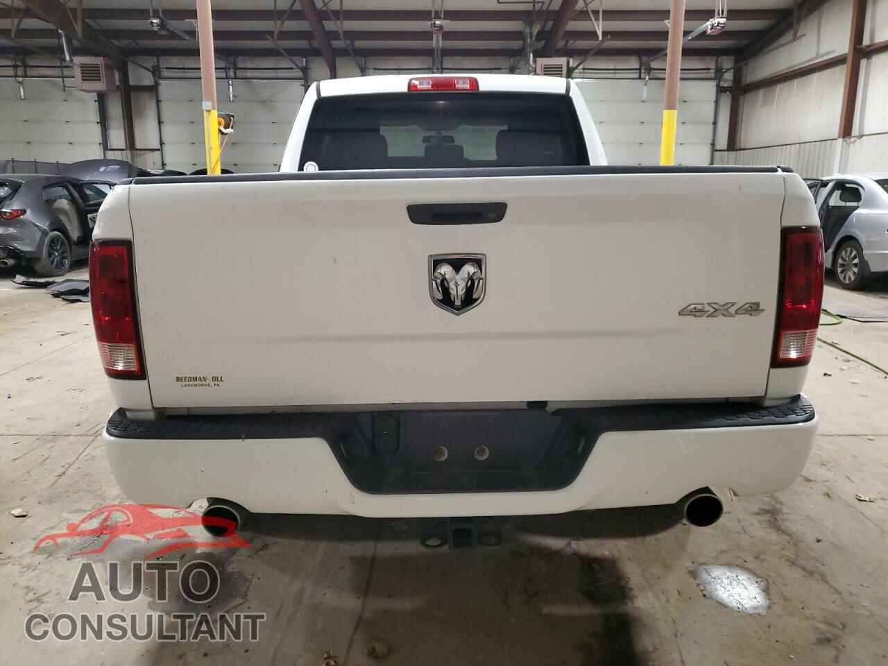 DODGE RAM 1500 2012 - 1C6RD7FT4CS308214