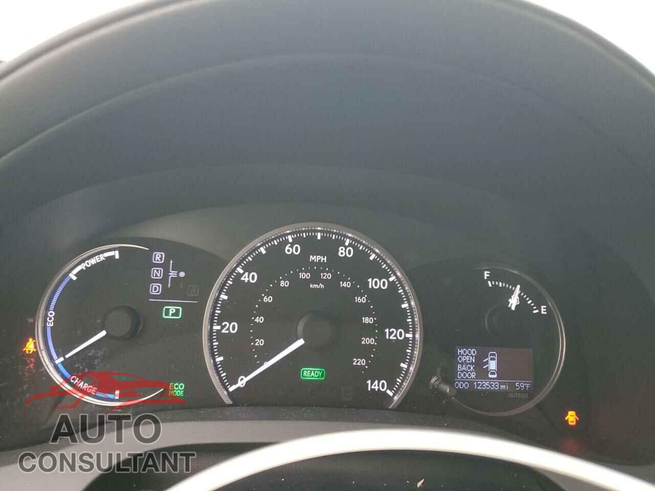 LEXUS CT 200 2014 - JTHKD5BH9E2188525