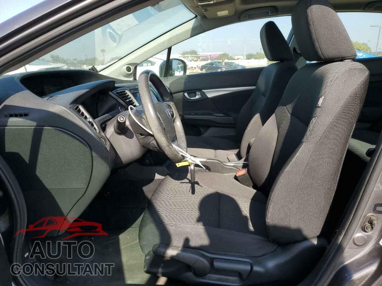 HONDA CIVIC 2015 - 2HGFB2F82FH566759